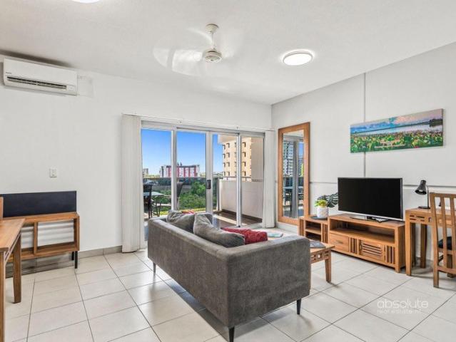 CORNER STUDIO WITH ELEVATED OUTLOOK & STRONG HOTEL RETURNS