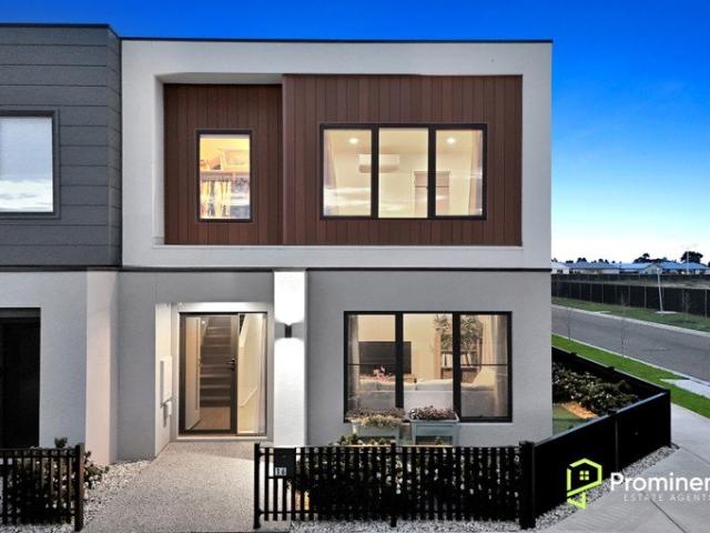 Corner Position, Park Facing & Filled With Natural Light No Body Corp Fees!