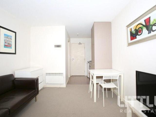 Corner position, rear of block this Student Accommodation