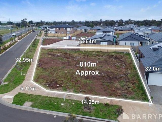 Corner The Market! Your Dream Build, Steps from Opalia Plaza