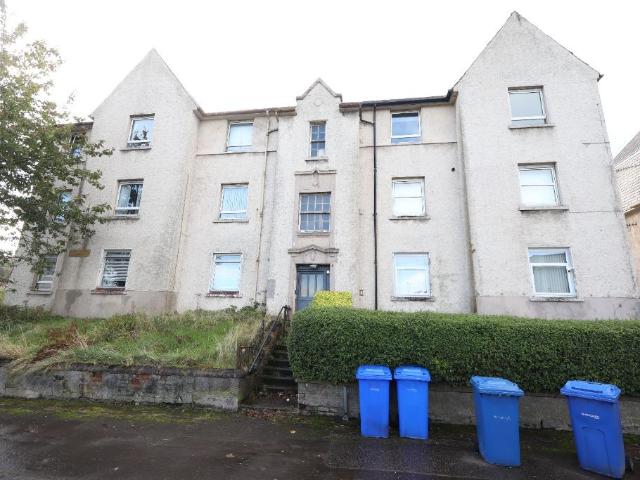Cornhaddock Street, Greenock PA15 2 bed flat to rent £575 pcm £133 pw