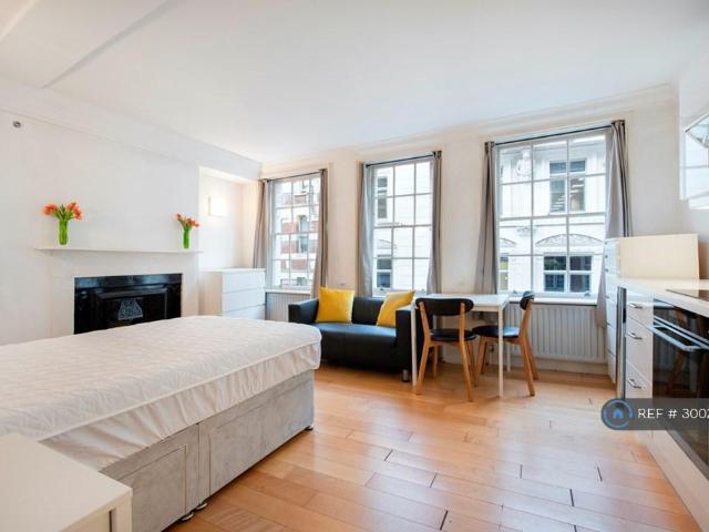 Cornhill, London, EC3V Studio to rent £1,800 pcm £415 pw