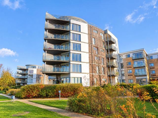 Cornhill Place, Maidstone ME15, 2 bed flat to rent, £1,250 pcm | PrimeLocation