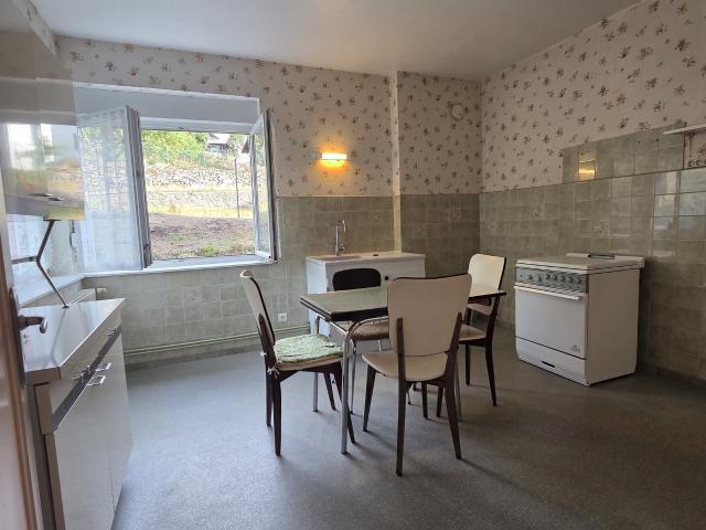 CORNIMONT – MAISON MITOYENNE 3 CHAMBRES AVEC JARDIN, GARAGE. 88m² Cornimont
