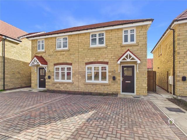 Cornsay Way, Durham DH1 3 bed semi detached house to rent £1,050 pcm £242 pw