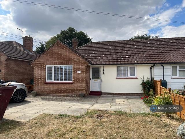 Cornwall Gardens, Braintree, CM7 2 bed bungalow to rent £1,700 pcm £392 pw