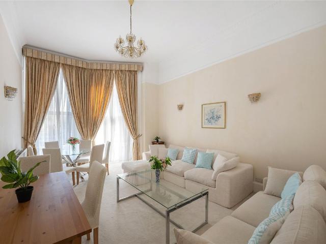 Cornwall Gardens, London SW7, Property to rent, £4,983 pcm | PrimeLocation