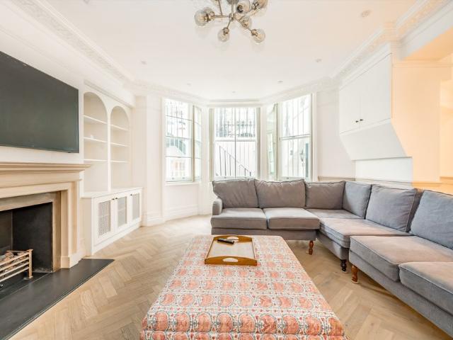 Cornwall Gardens, South Kensington, SW7, London