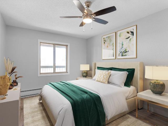 Cornwall Place 2 Bedroom Apartment for Rent at 2001 Cornwall St, Regina, SK S4P 3X9 Transitional
