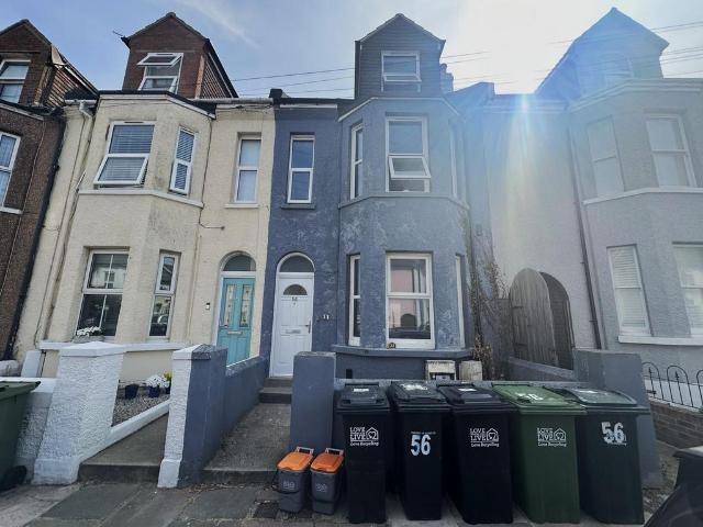 Cornwall Road, Bexhill On Sea, TN39 1 bed apartment to rent £1,000 pcm £231 pw