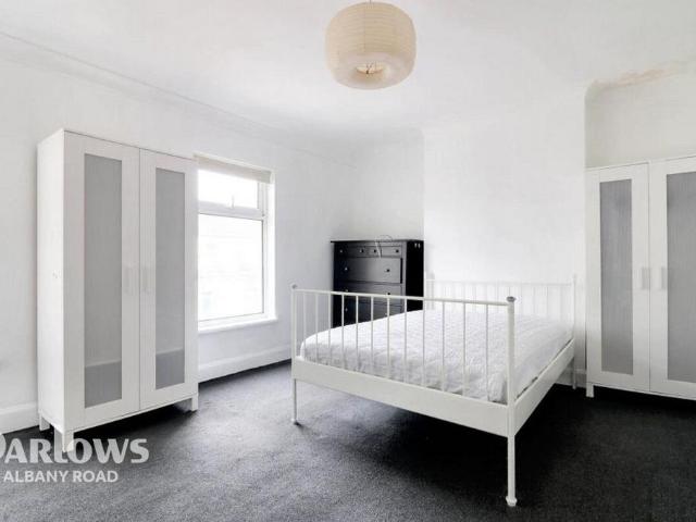 Cornwall Street, Cardiff 1 bed in a house share to rent £500 pcm £115 pw