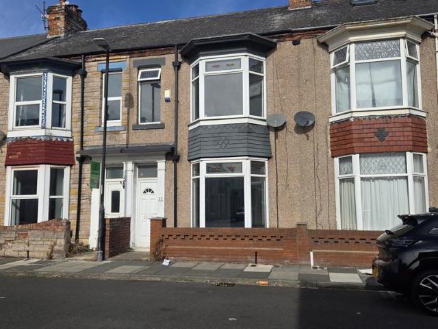 Cornwall Street, Hartlepool, County. 3 bed terraced house to rent £550 pcm £127 pw