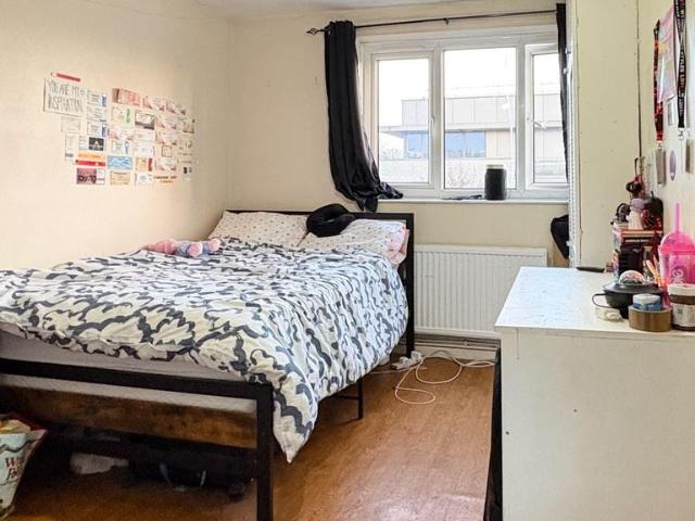 Cornwallis Road 4 bed flat share to rent £900 pcm £208 pw