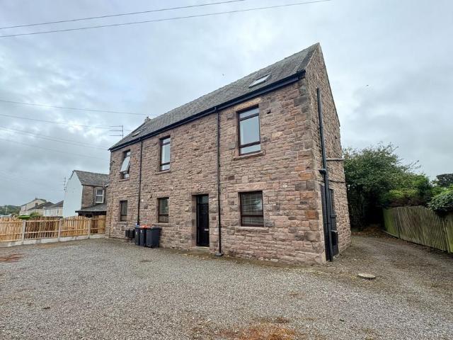 Coronation Hall, Workington CA14 2 bed apartment to rent £695 pcm £160 pw