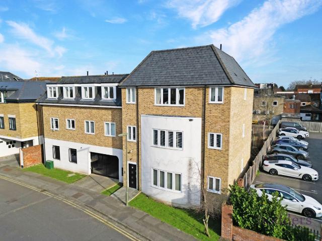 Coronation House, Gogmore Lane, Chertsey, Surrey KT16, 2 bed flat to rent, £1,600 pcm | PrimeLocation