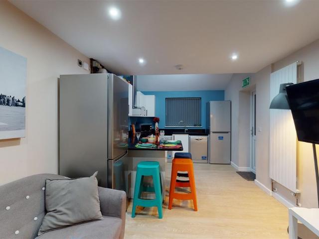 Coronation Road, Selly Oak, Birmingham B29, 5 bed shared accommodation to rent, £780 pcm | PrimeLocation