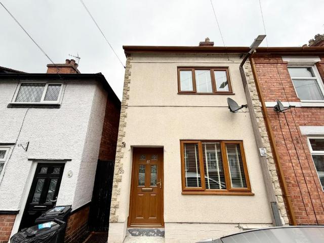 Coronation Street, Tamworth 3 bed end of terrace house to rent £1,100 pcm £254 pw