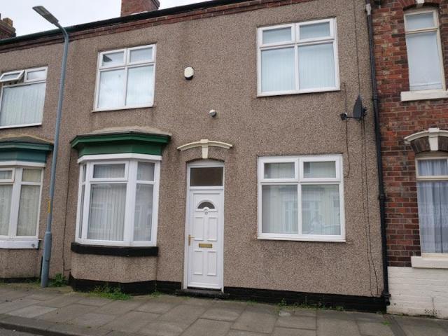 Coronation Street, Middlesbrough 3 bed terraced house to rent £550 pcm £127 pw