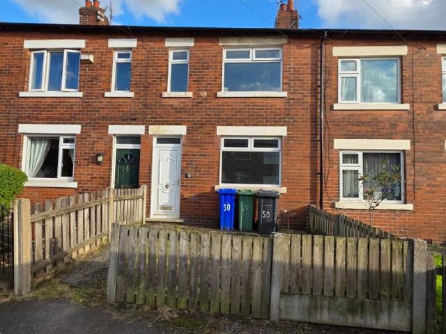 Corona Avenue, Hyde SK14 2 bed terraced house to rent £999 pcm £231 pw