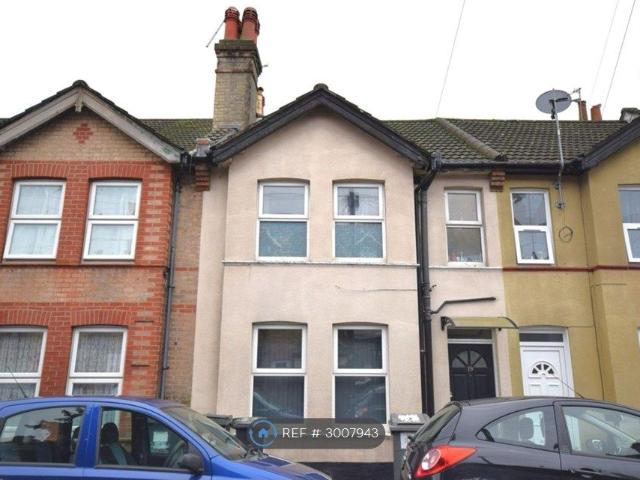 Corporation Road, Bournemouth BH1, 4 bed terraced house to rent, £1,700 pcm | PrimeLocation