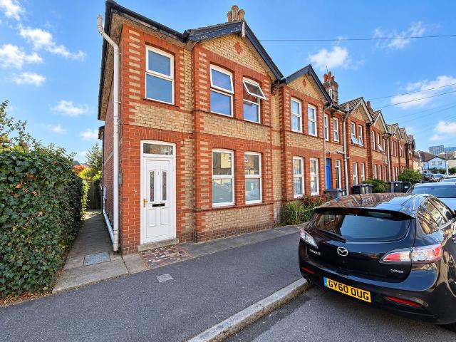 Corporation Road, Bournemouth BH1, 4 bed end terrace house to rent, £1,400 pcm | PrimeLocation