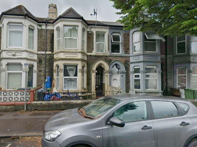 Corporation Road, Cardiff CF11, 2 bed flat to rent, £1,100 pcm | PrimeLocation
