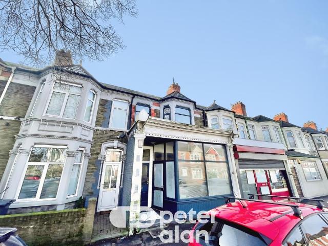 Corporation Road, CARDIFF, CF11 Studio to rent £800 pcm £185 pw