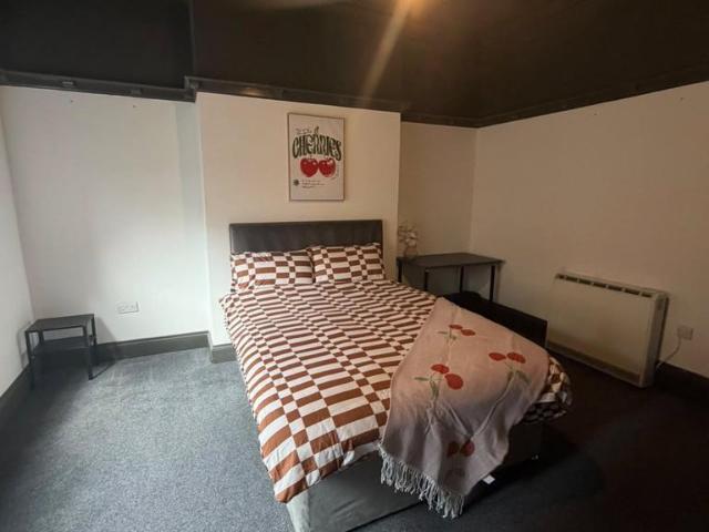 Corporation Road, Darlington DL3 1 bed terraced house to rent £475 pcm £110 pw