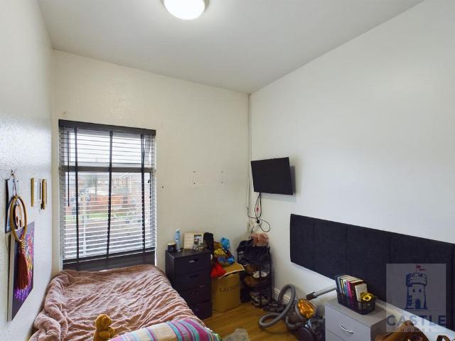 Corporation Road, Darlington DL3 4 bed house of multiple occupation to rent £385 pcm £89 pw