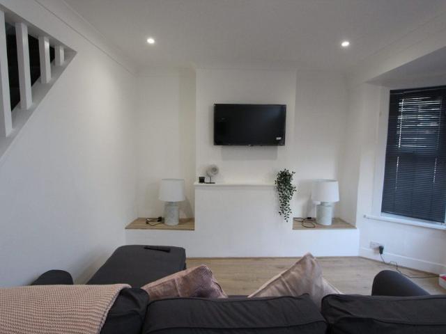 Corporation Road, Gillingham, ME7 1RH