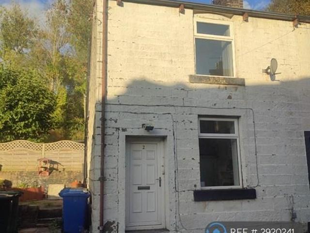 Corporation St, Rossendale, BB4 1 bed terraced house to rent £650 pcm £150 pw
