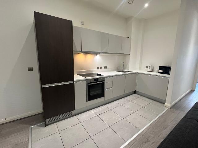 Corporation Street, Coventry CV1, 2 bed flat to rent, £1,450 pcm | PrimeLocation
