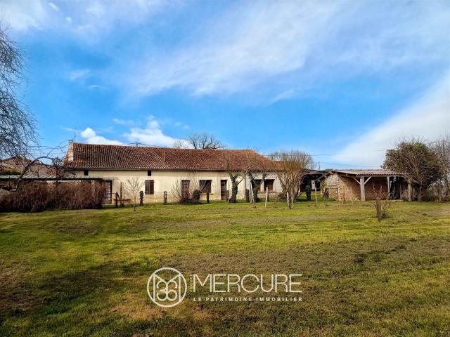 Corps de ferme 120m² Ruffec