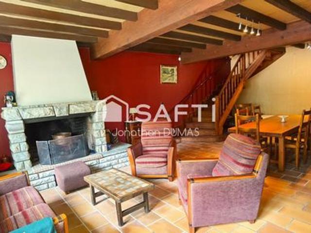 Corps de ferme, 2 maisons sur terrain de 3500m²