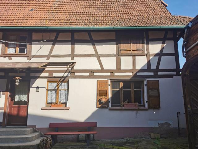 MAISON AVEC DEPENDANCES WALTENHEIM SUR ZORN