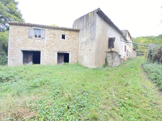 Corps de ferme à rénover 118m² Saint Polycarpe