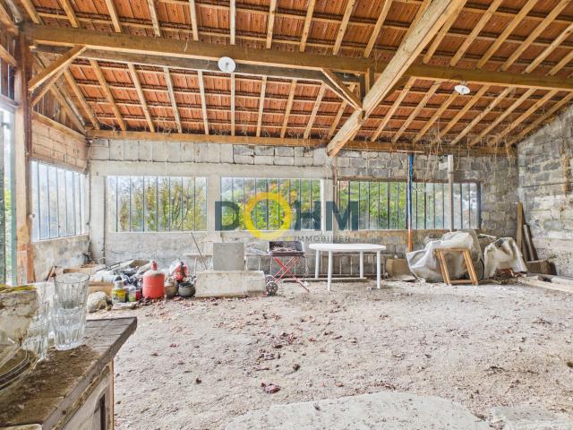 CORPS DE FERME À RÉNOVER 125 M2 HABITABLES 2 475 M2 DE TERRAIN
