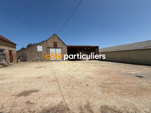 Corps de ferme Agricole avec 7 753 m² à 5mn de Saint Amand M. 60m² Saint Pierre les Etieux