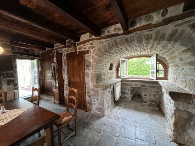 Corps de ferme avec souillière EXCLUSIVITÉ