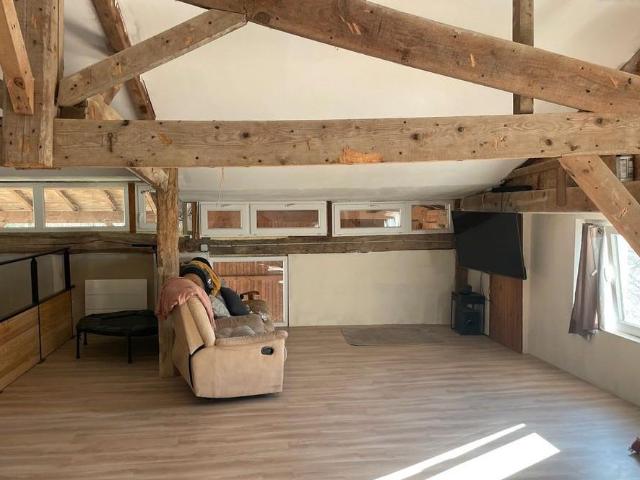 Corps De Ferme Avec Un Pigeonnier à finir de restaurer 300m² Tonneins