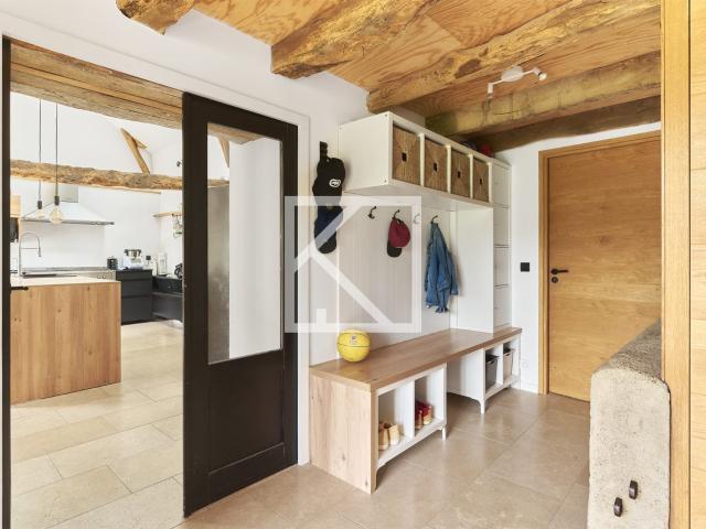 Corps de ferme, esprit contemporain 265m² Saint Gilles