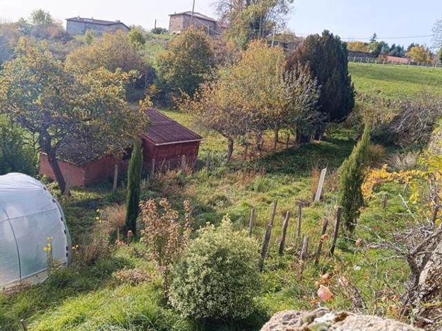CORPS DE FERME RENOVE DE 154 M2 SUR UN TERRAIN DE 6193 M2