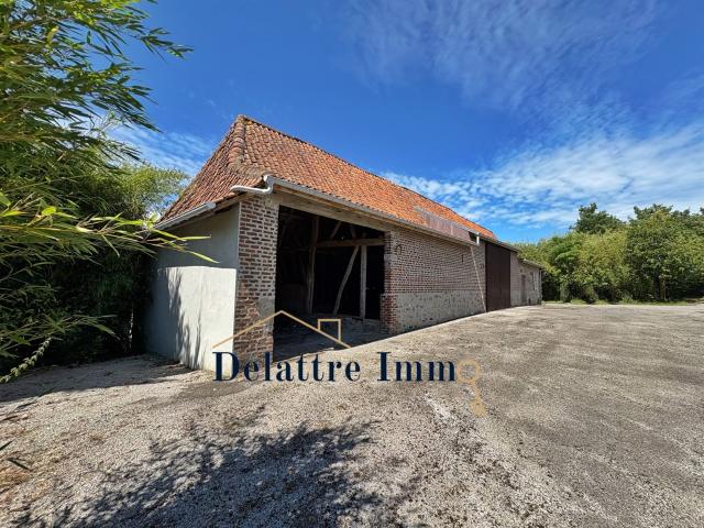 Corps de ferme rénové Fort potentiel Secteur calme à 25 min. 110m² Selles