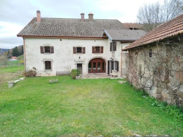 Corps de ferme réhabilité 2 logements