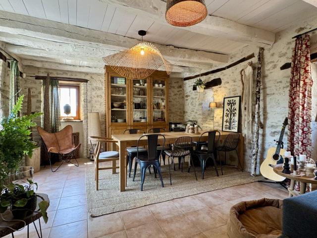 Corps de ferme restauré 2 maisons indépendantes 255 m2 habitables