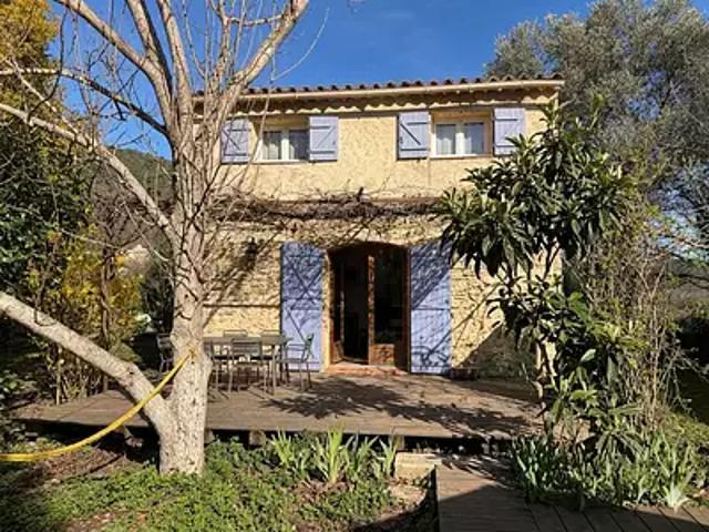 Correns 83570 Achat / Vente maison 2 pièces t2