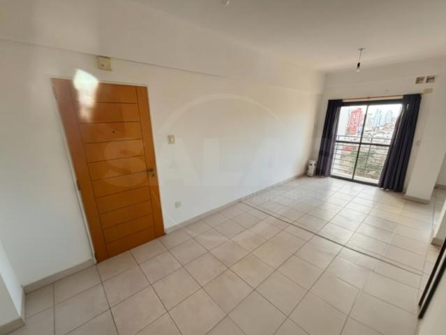 Corrientes 3200, Centro