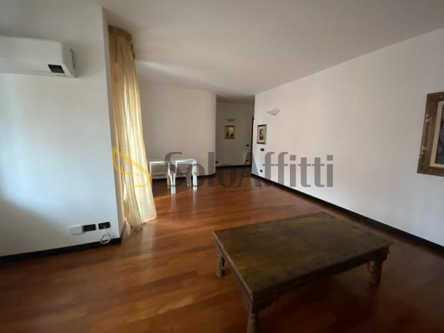corso torino 37 trilocale 100mq