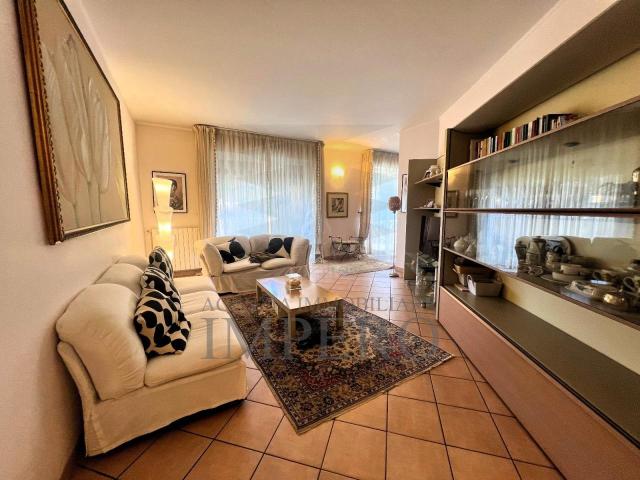 Corso Vittorio Emanuele 236 7 vani 190mq