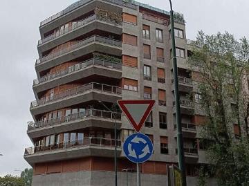 Corso Dante 126 10 vani 281mq